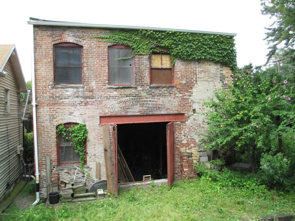 520 1/2 Gordon Ave, Scranton, PA 18508